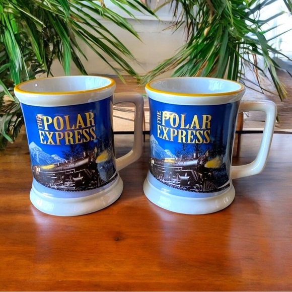 Set of 2 The Polar Express “Believe” Christmas Mugs - Picture 1 of 7